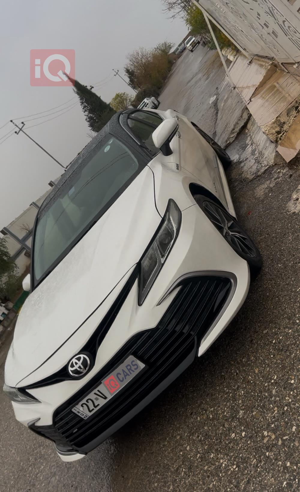 تۆیۆتا کامری